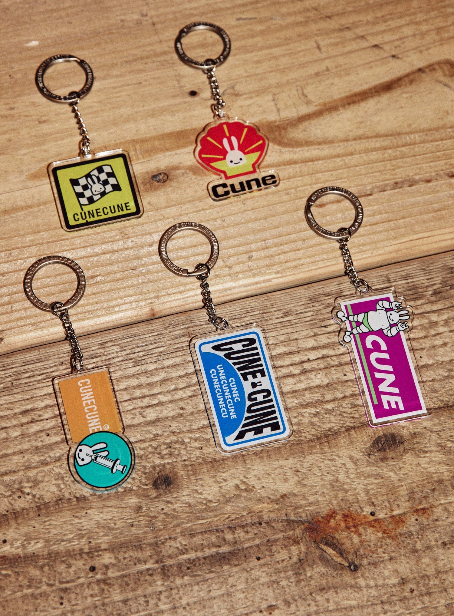 アクリルキーホルダー