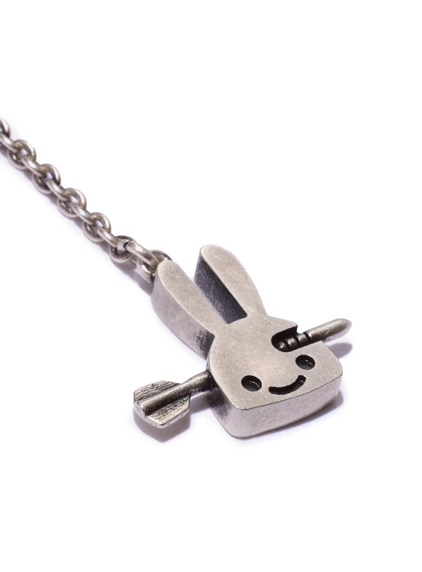 ダーツの矢とウサギピアス 2P