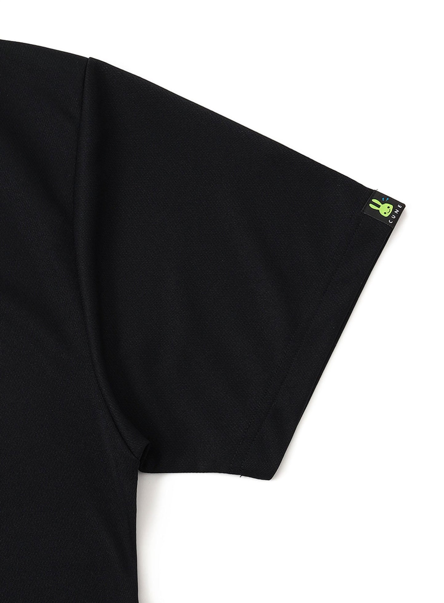 CUNE DRY T-SHIRTS 電車