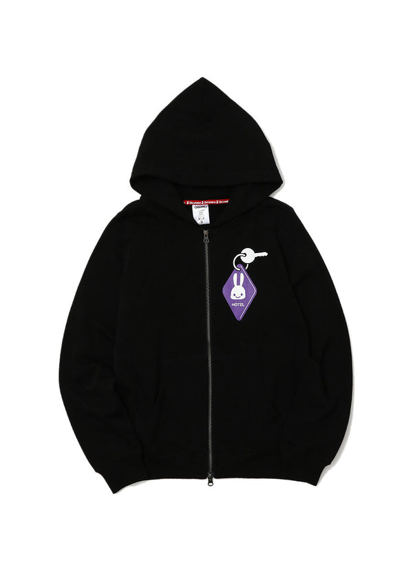 CUNE ZIP PARKA ホテルキー