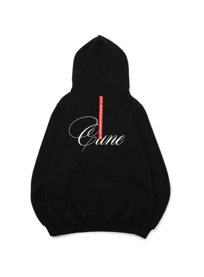 CUNE PULL PARKA テープカット