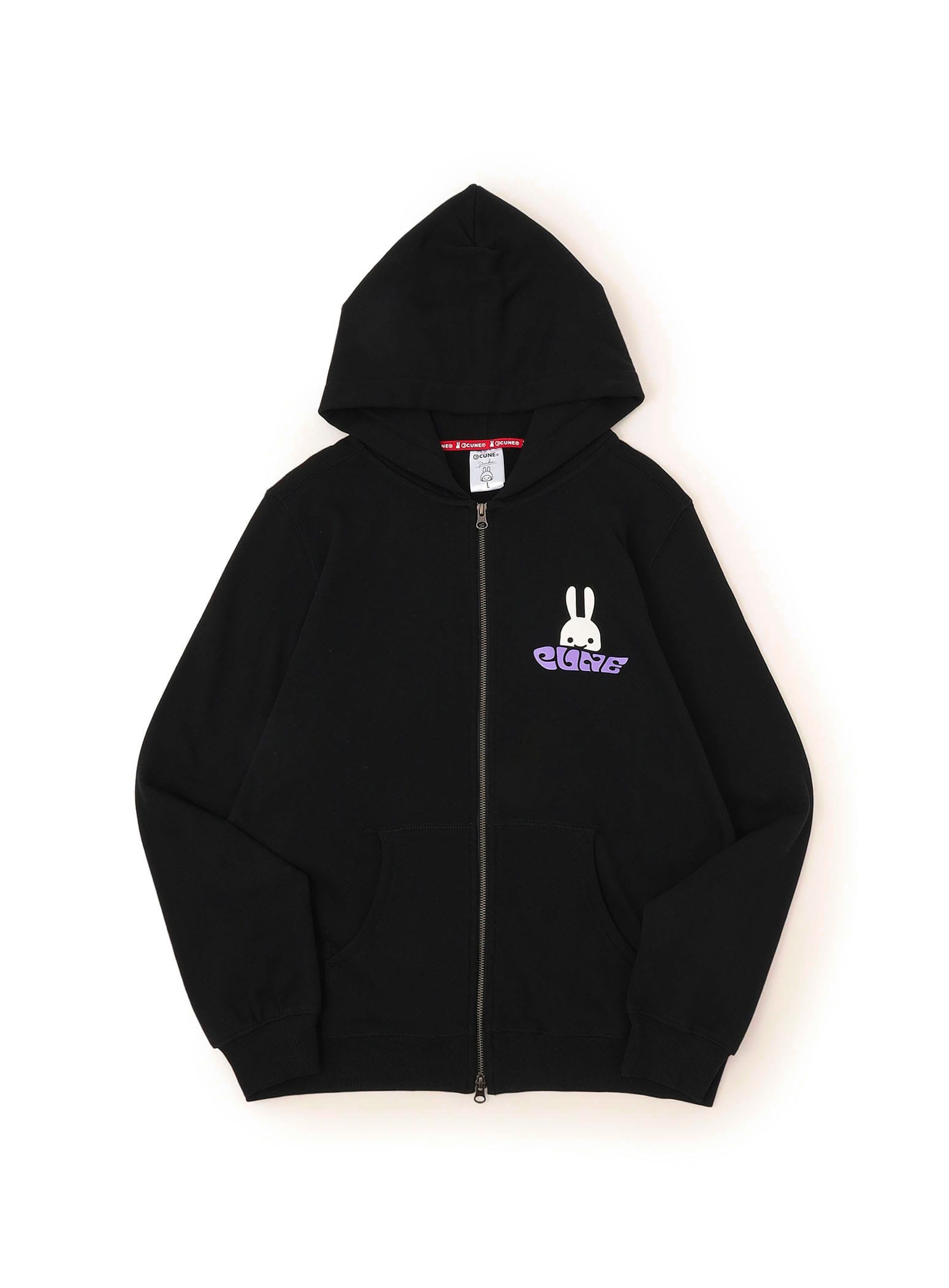 CUNE ZIP PARKA ロゴ