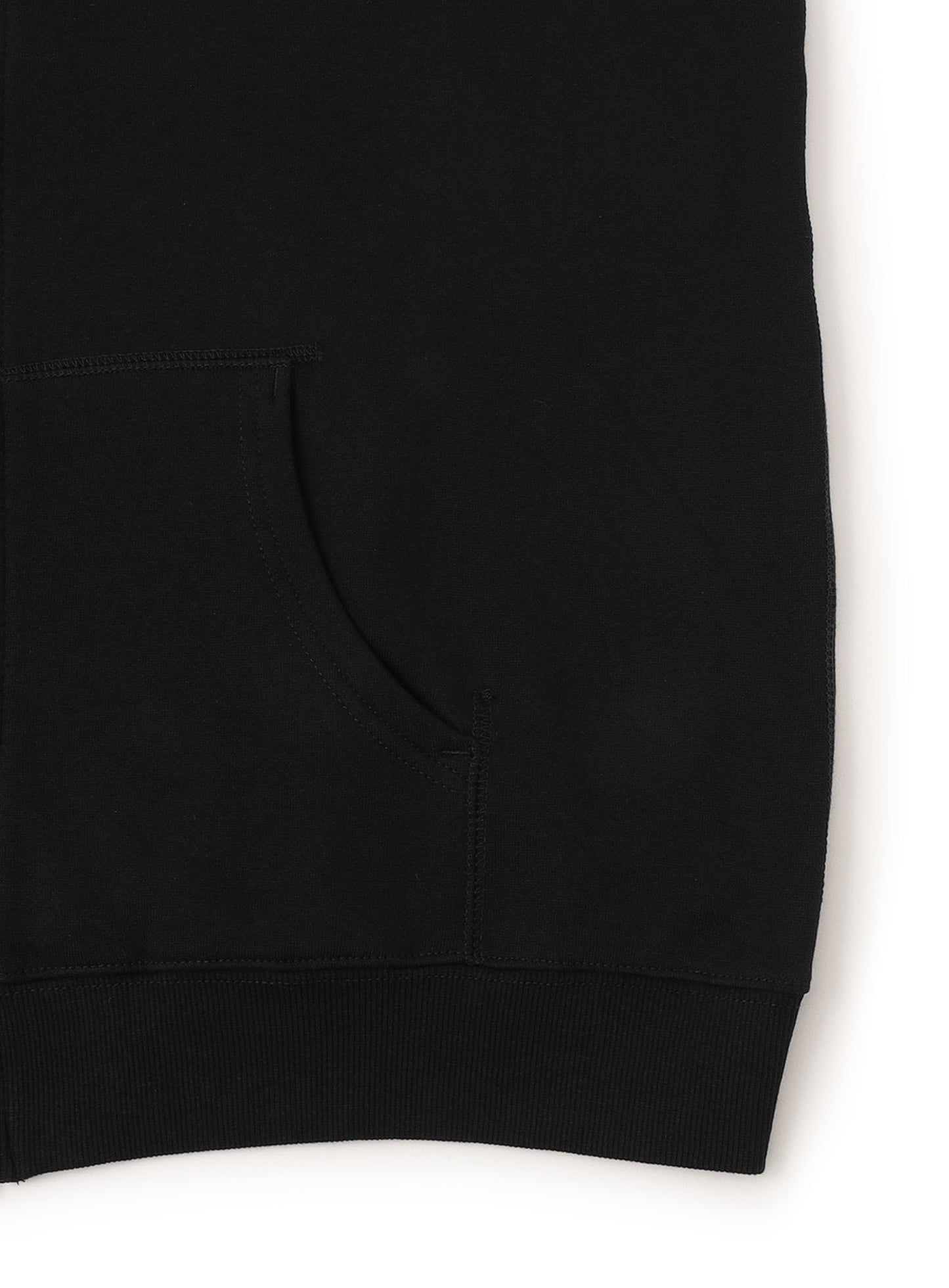 CUNE ZIP PARKA ロゴ