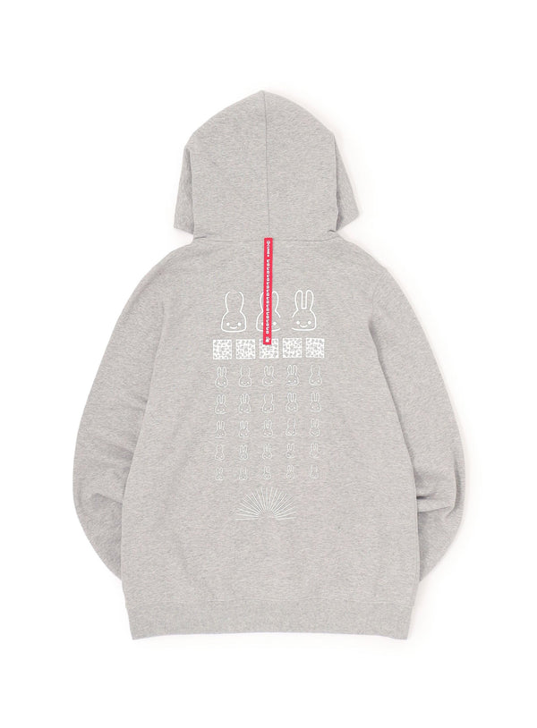CUNE PULL PARKA 視力検査