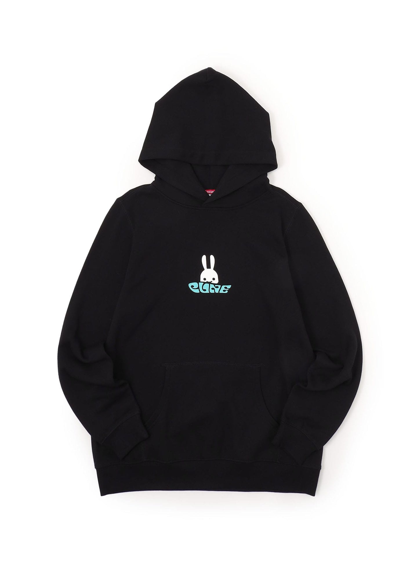 CUNE PULL PARKA ロゴ