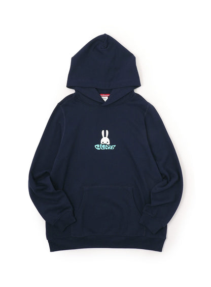 CUNE PULL PARKA ロゴ