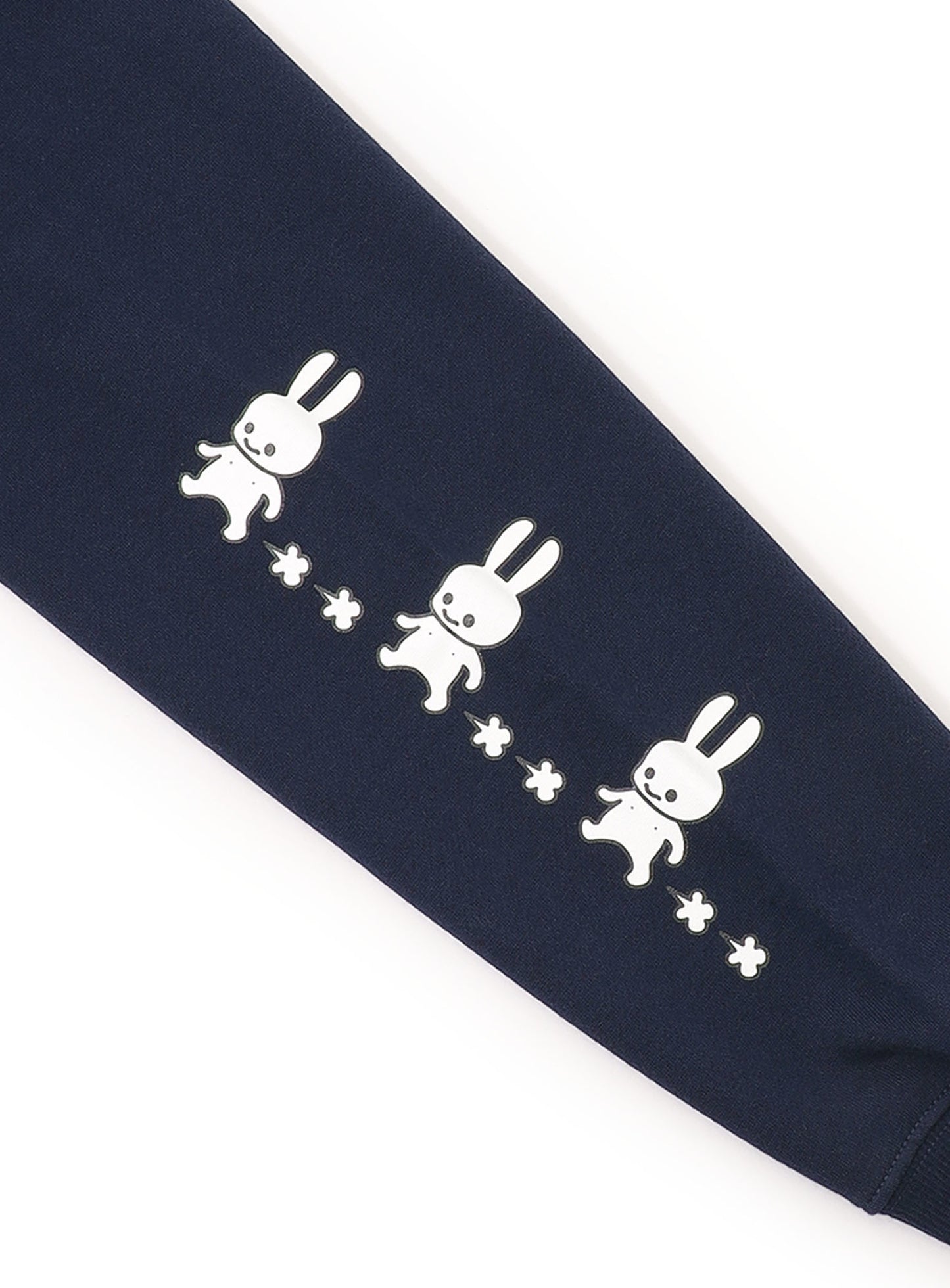 CUNE PULL PARKA 徒歩