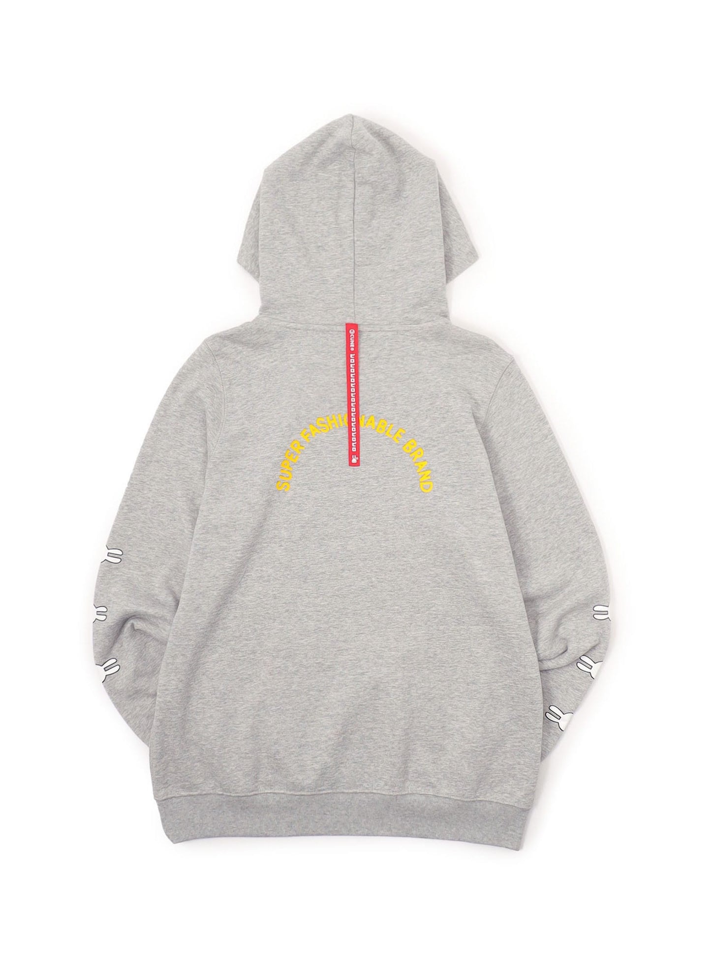 CUNE PULL PARKA 徒歩