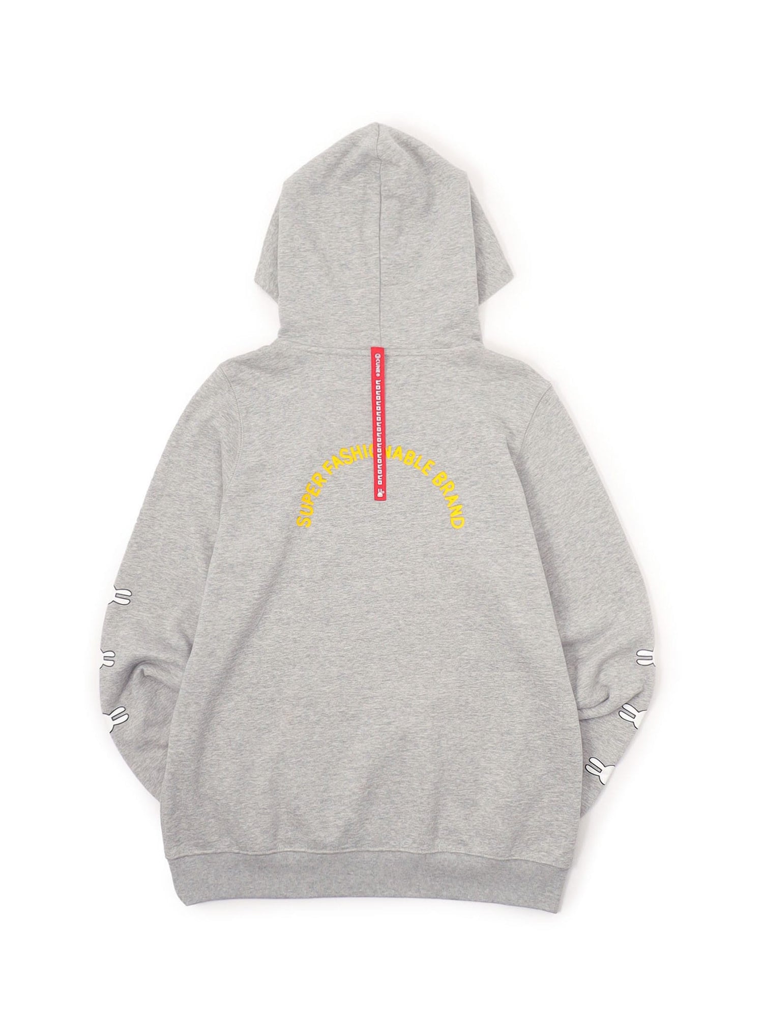 CUNE PULL PARKA 徒歩