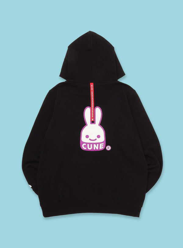犬と人 人のPULL PARKA CUNEウサギ