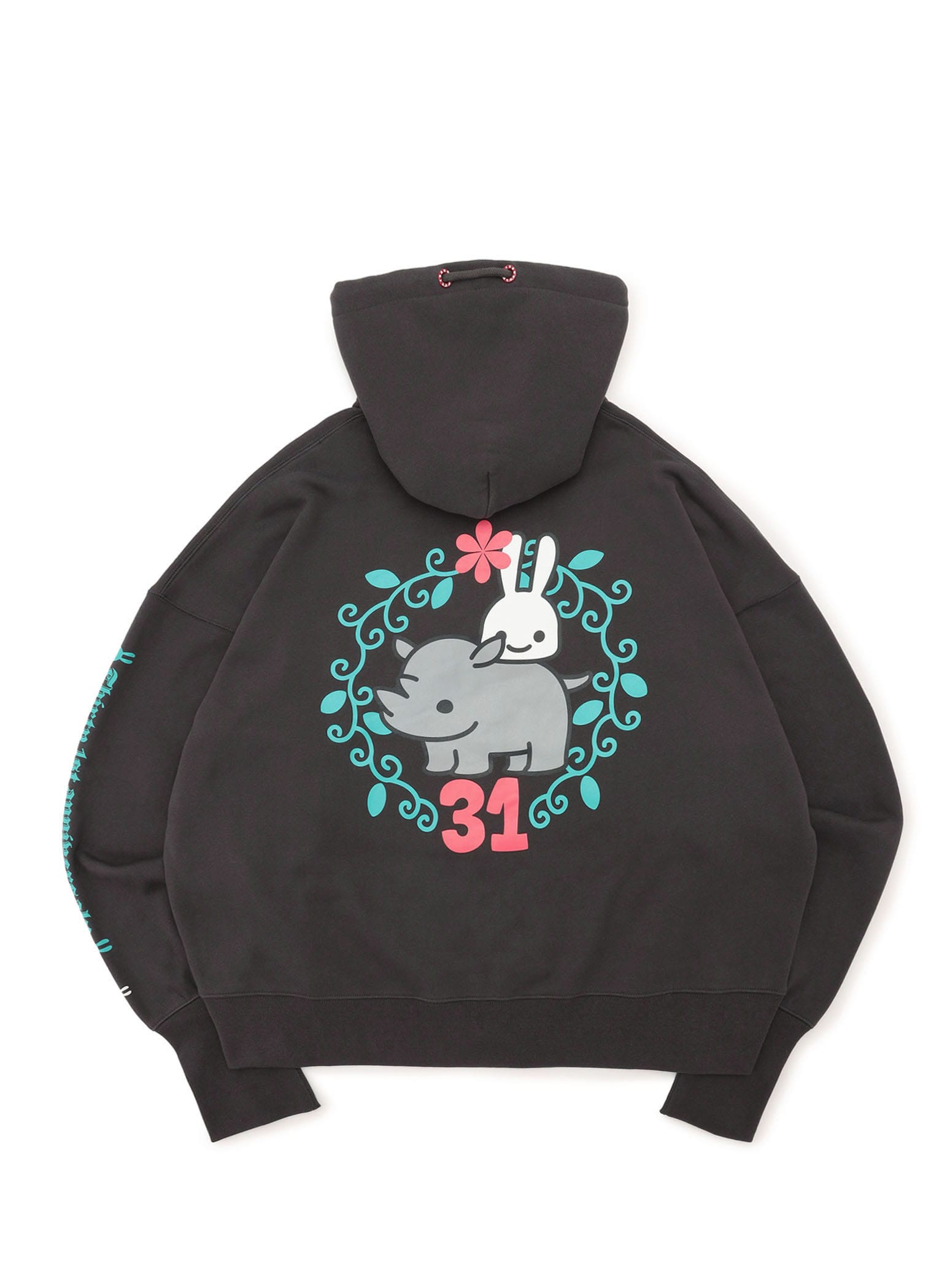 TOPS/SWEATWEAR – CUNE