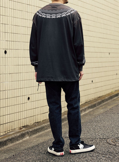 アクセジャラジャラロングスリーブカットソー