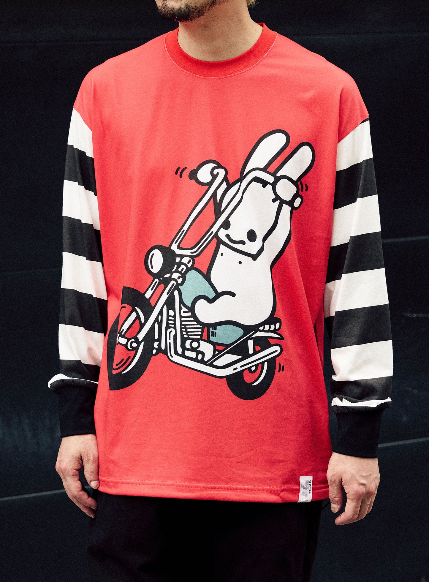 うさちゃんカスタムバイクロングスリーブカットソー