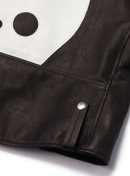 カウレザーの三RIDERS JACKET 白ウサギ