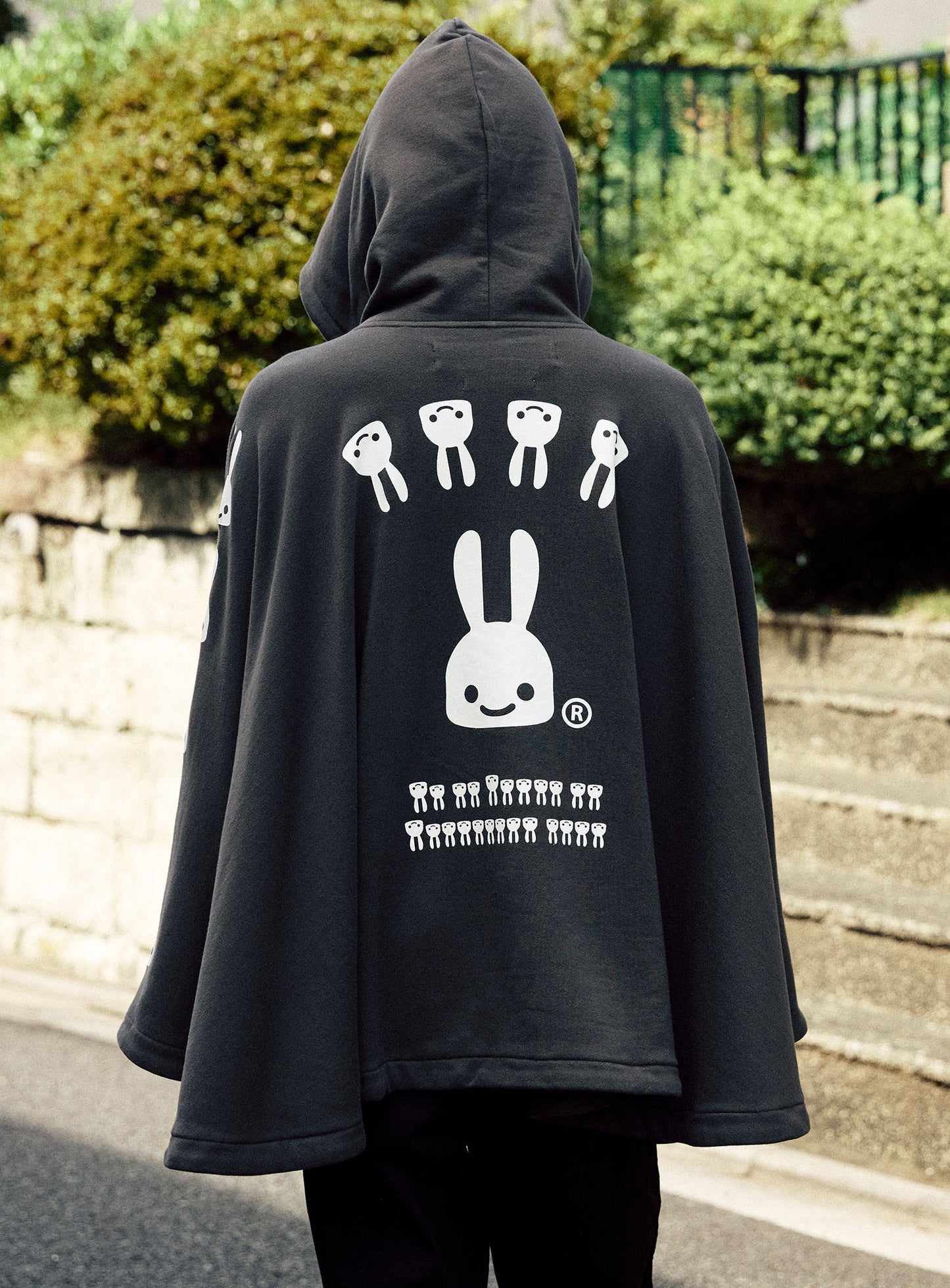 ポンチョパーカー