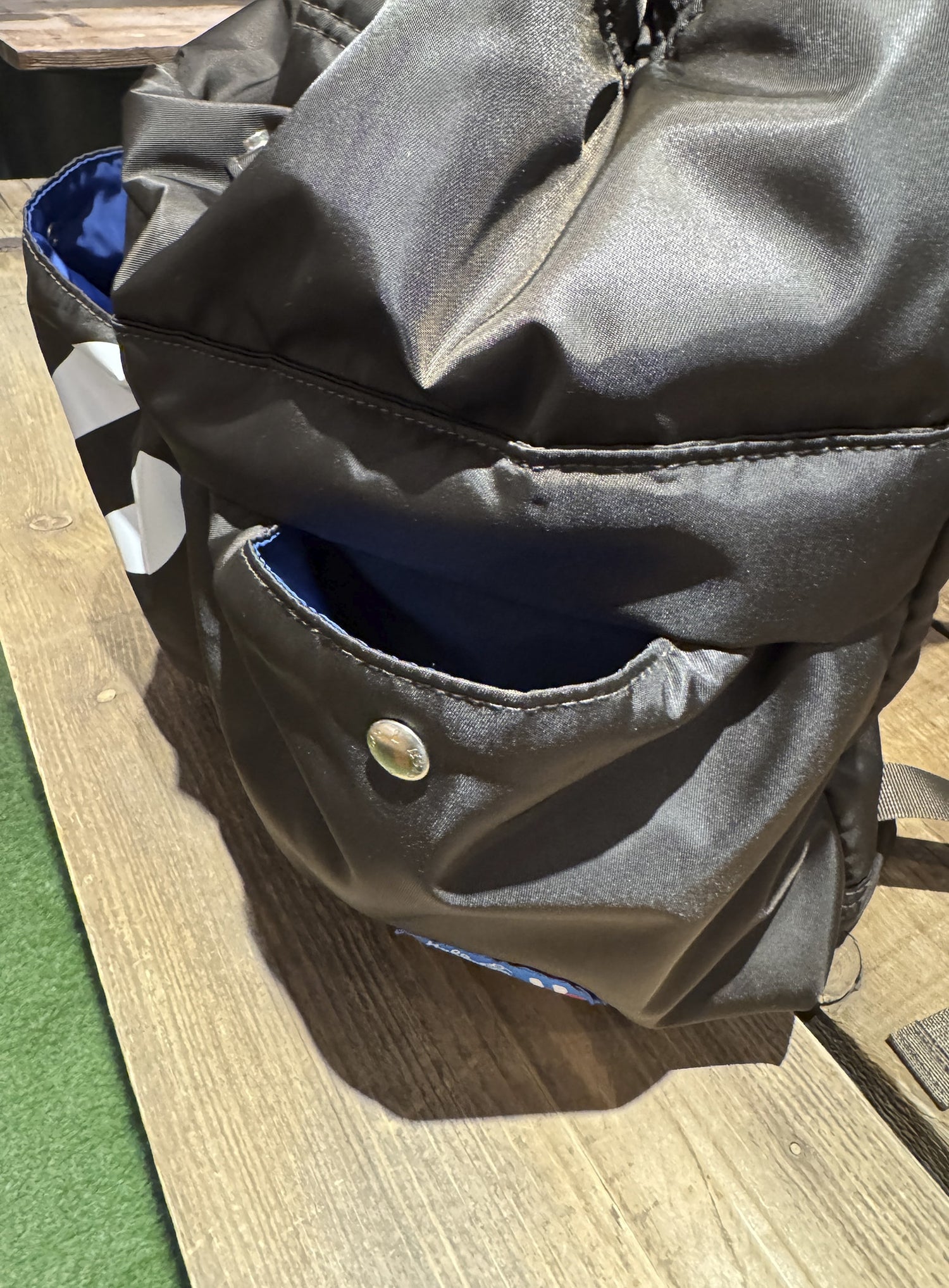 ヘルメットバッグパック