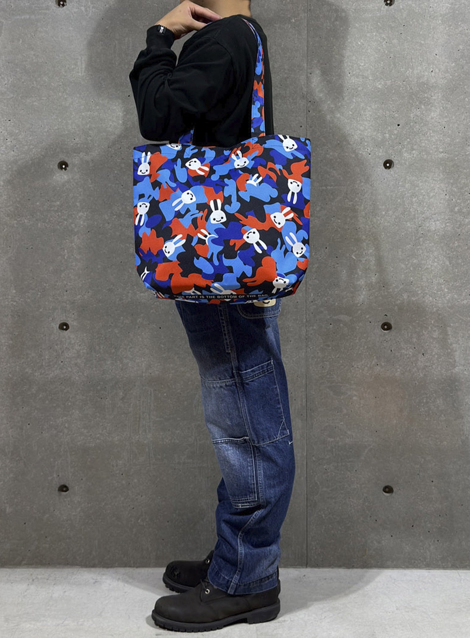 トートバッグ CUNE 毒CAMO
