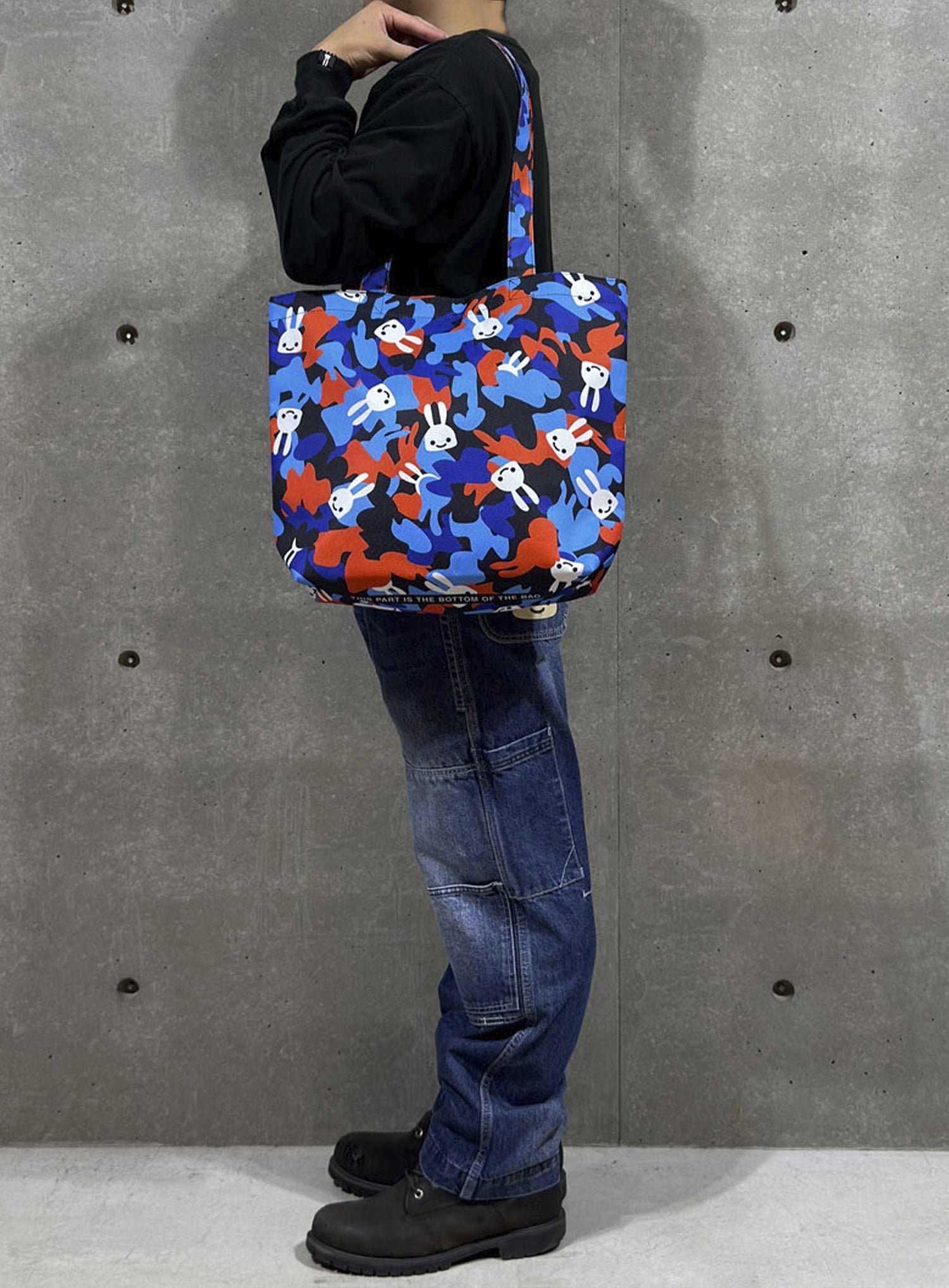 トートバッグ CUNE 毒CAMO