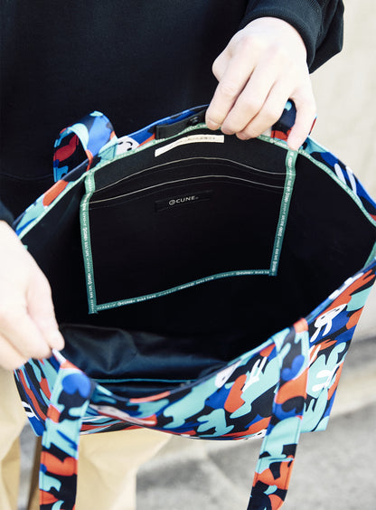 トートバッグ CUNE 毒CAMO