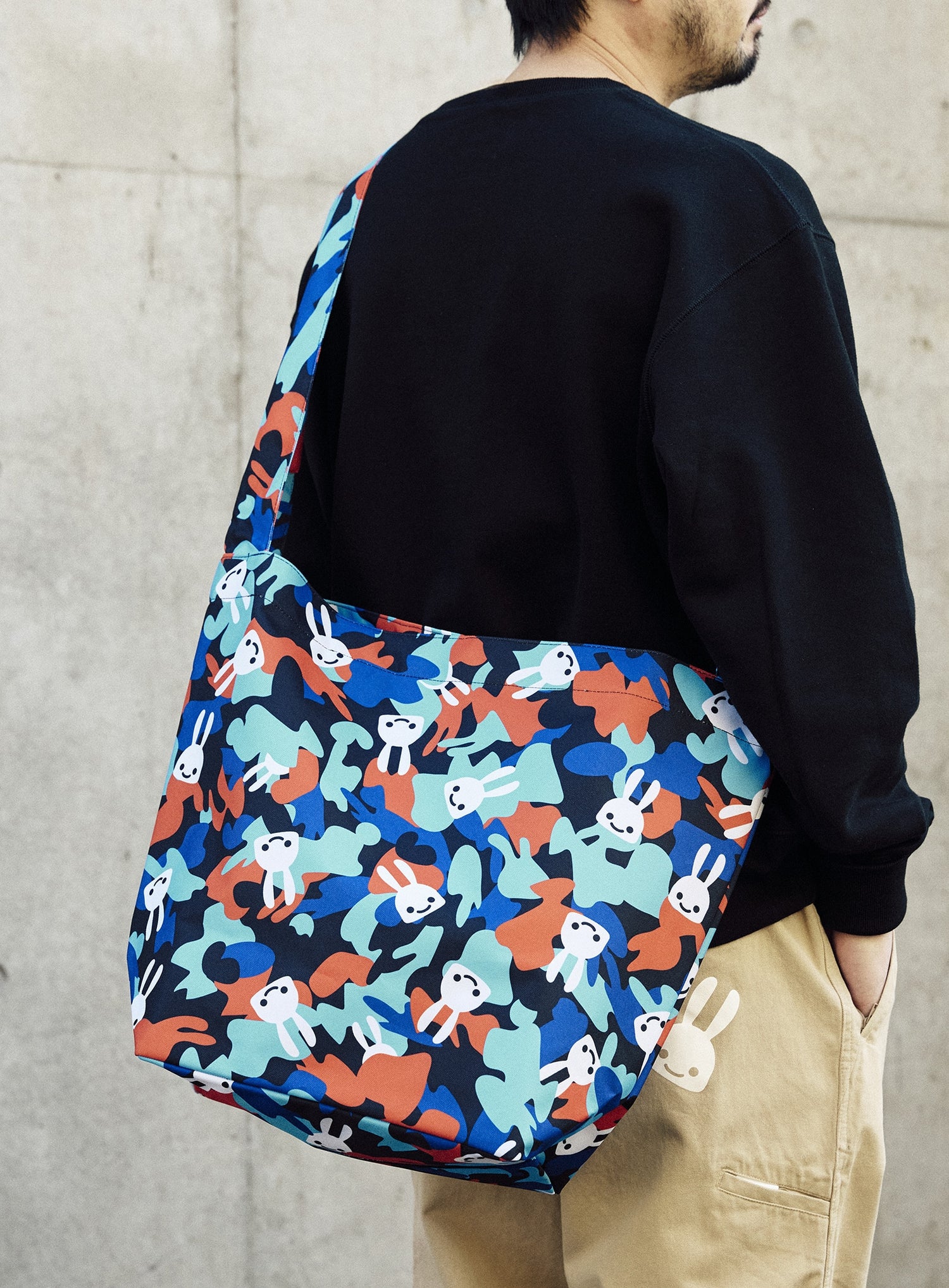 ショルダーバッグ CUNE 毒CAMO