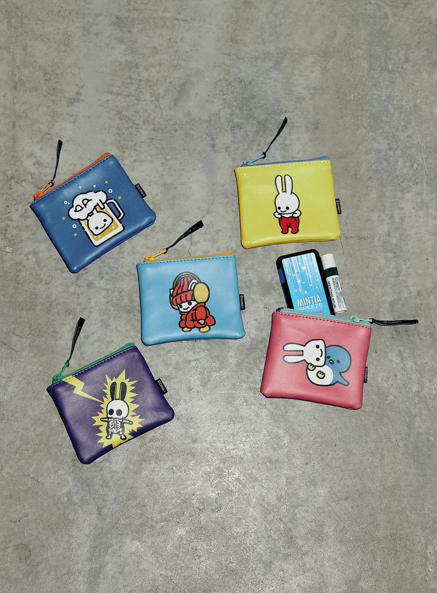 プリントミニポーチ 厚着