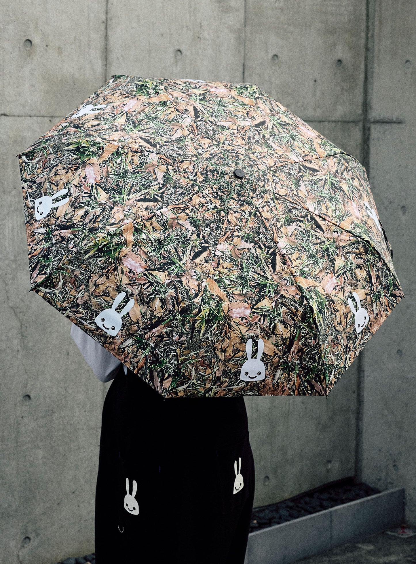 晴雨兼用折りたたみ傘 リアル落ち葉カモ