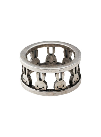 ウサギぐるりリング