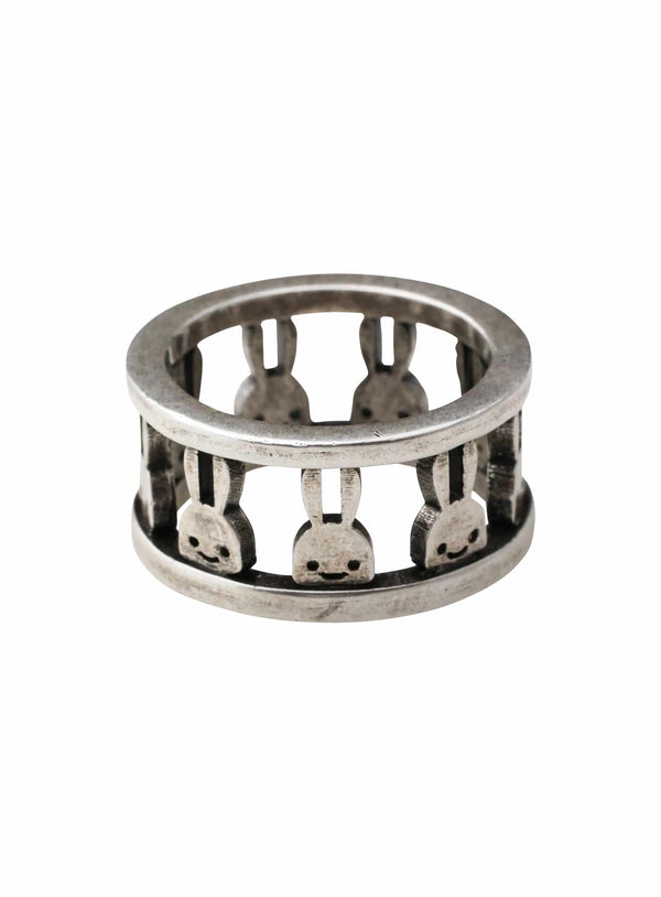 ウサギぐるりリング