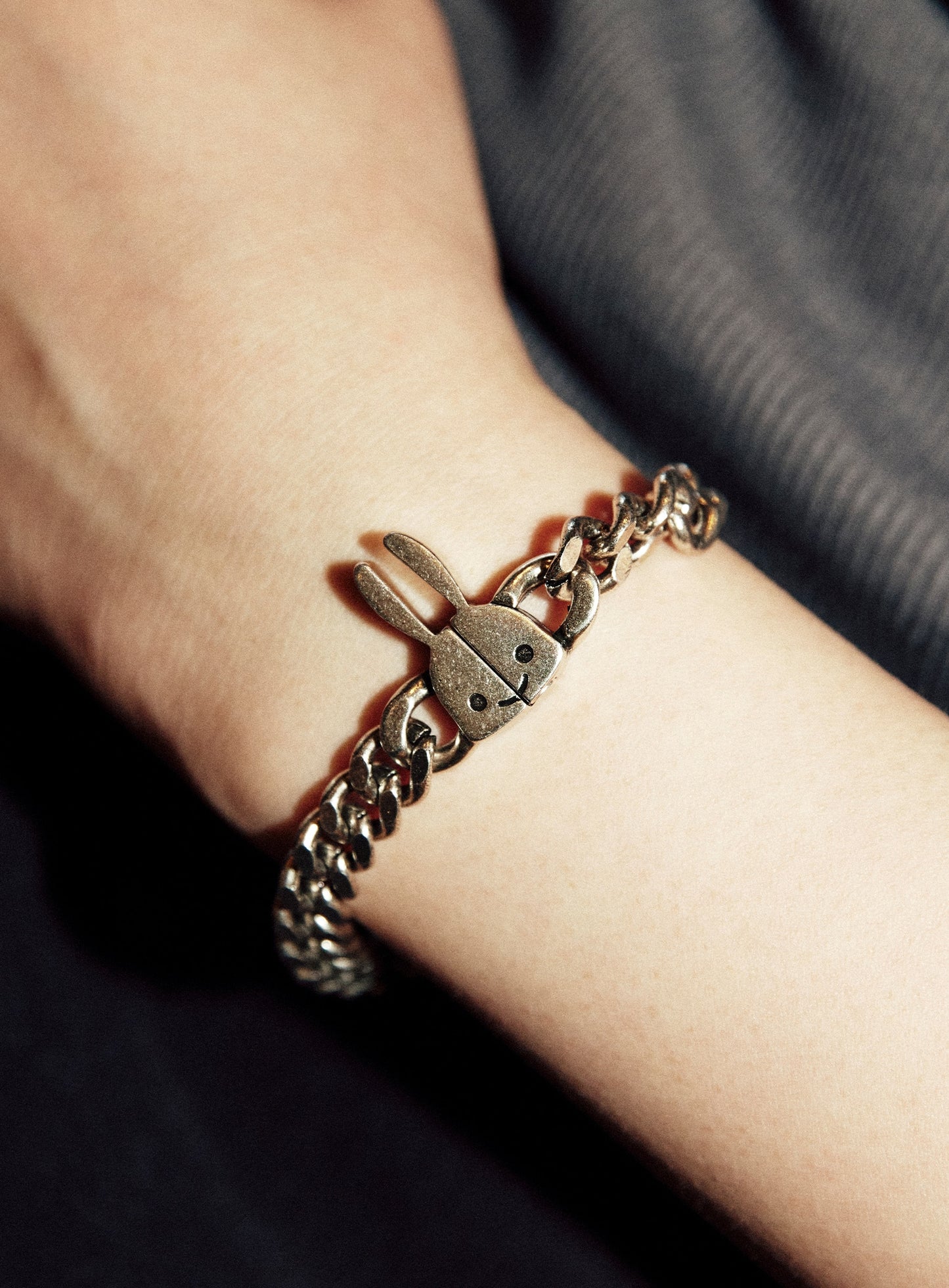 ウサギクラスプチェーンブレスレット