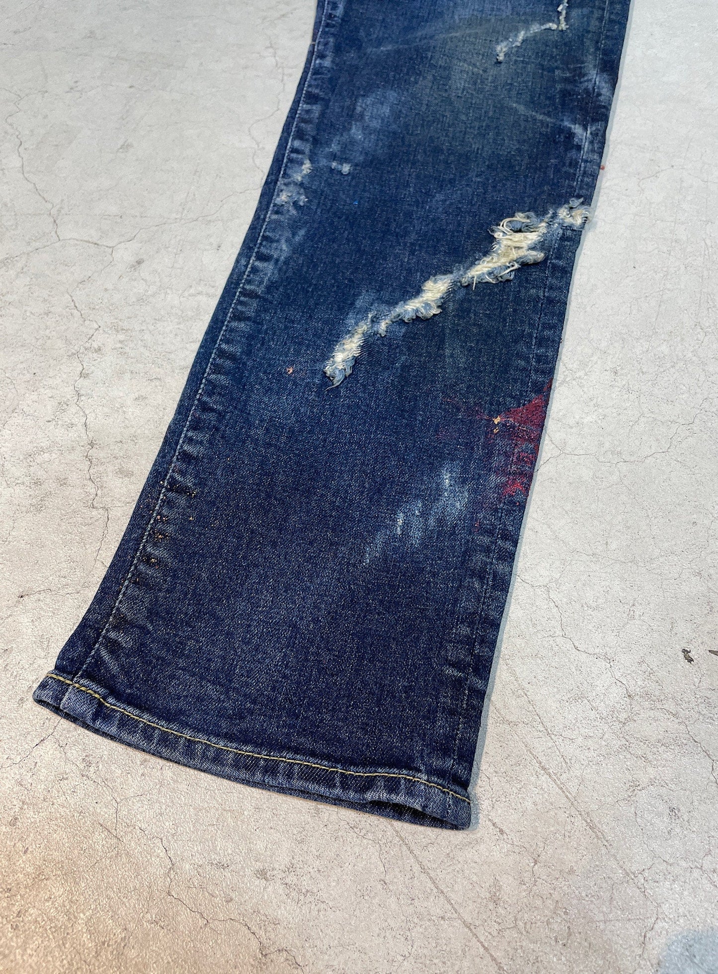 ボロボロなジーパン-細身-U2