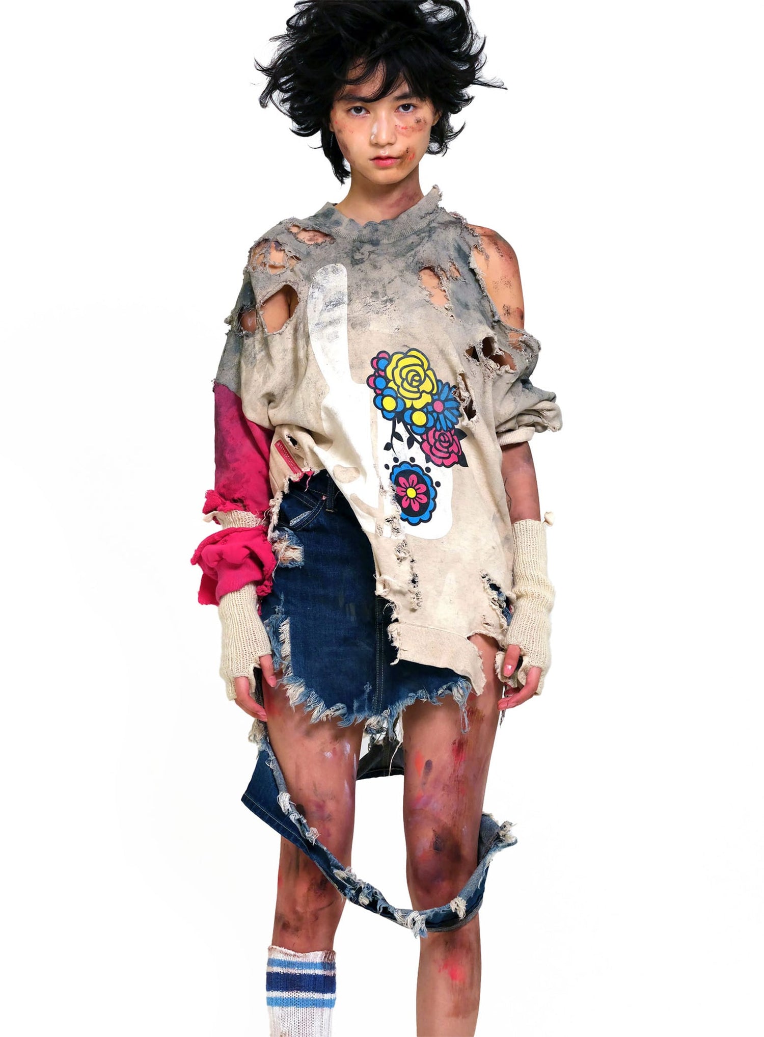 ボロボロなジーパン-筒-U2