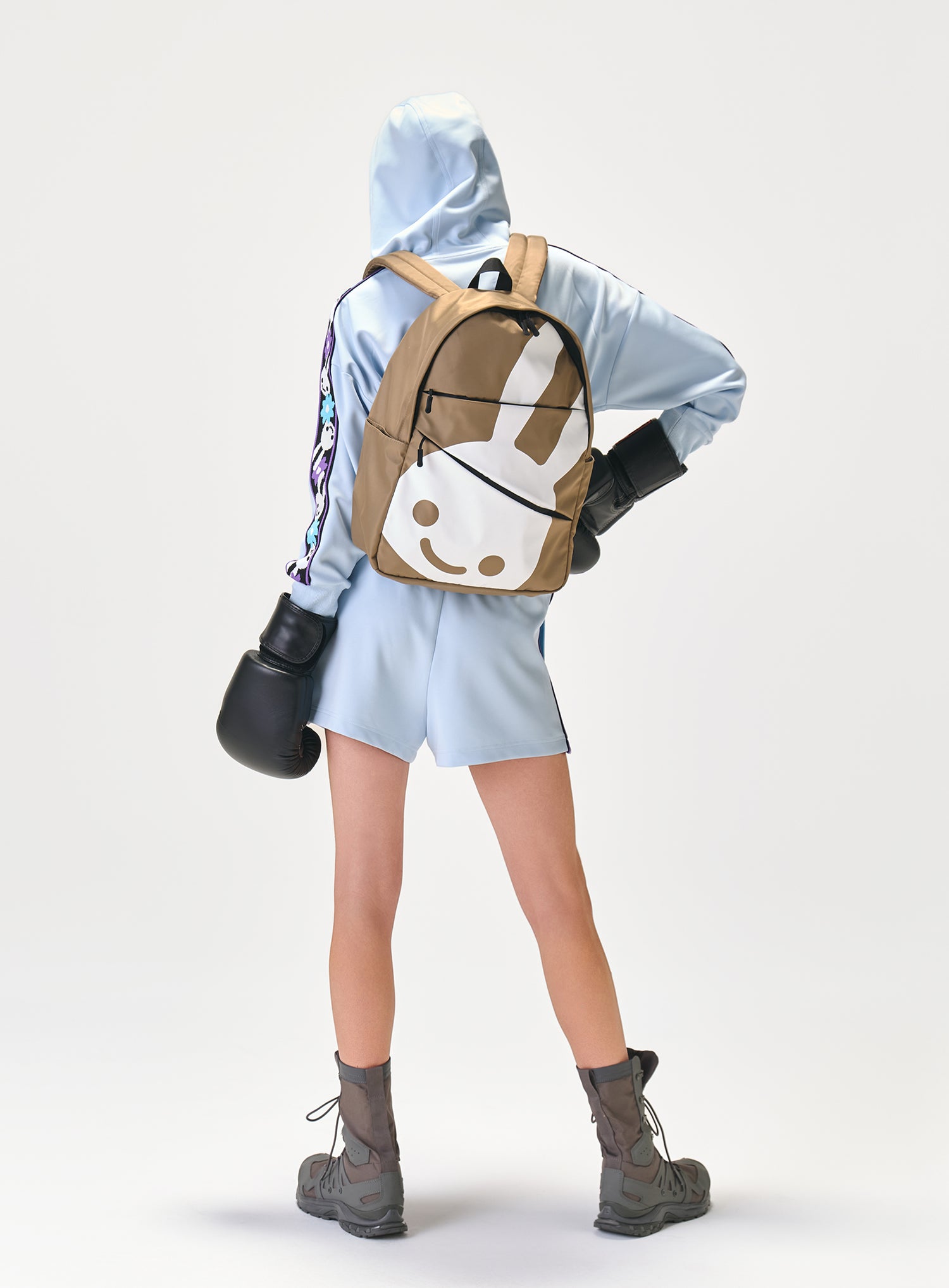 ななめジップバックパック