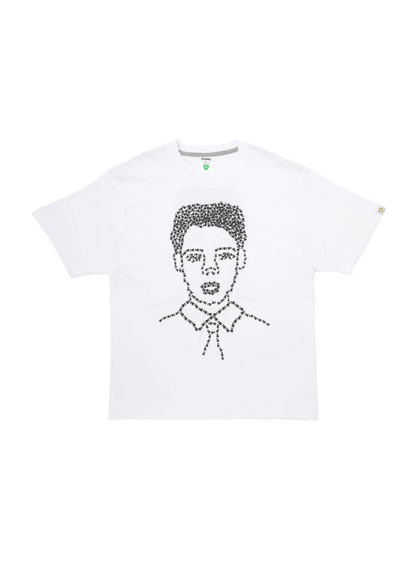 S/S Tee 大きな男性