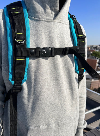 メッシュポケットバックパック