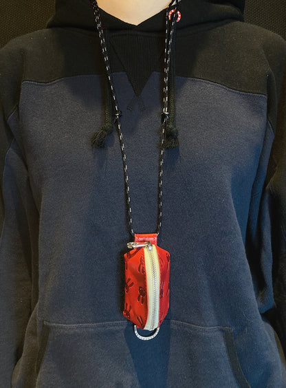 レザー首かけコインケース