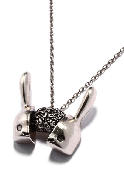 ウサギの中身ネックレス 2