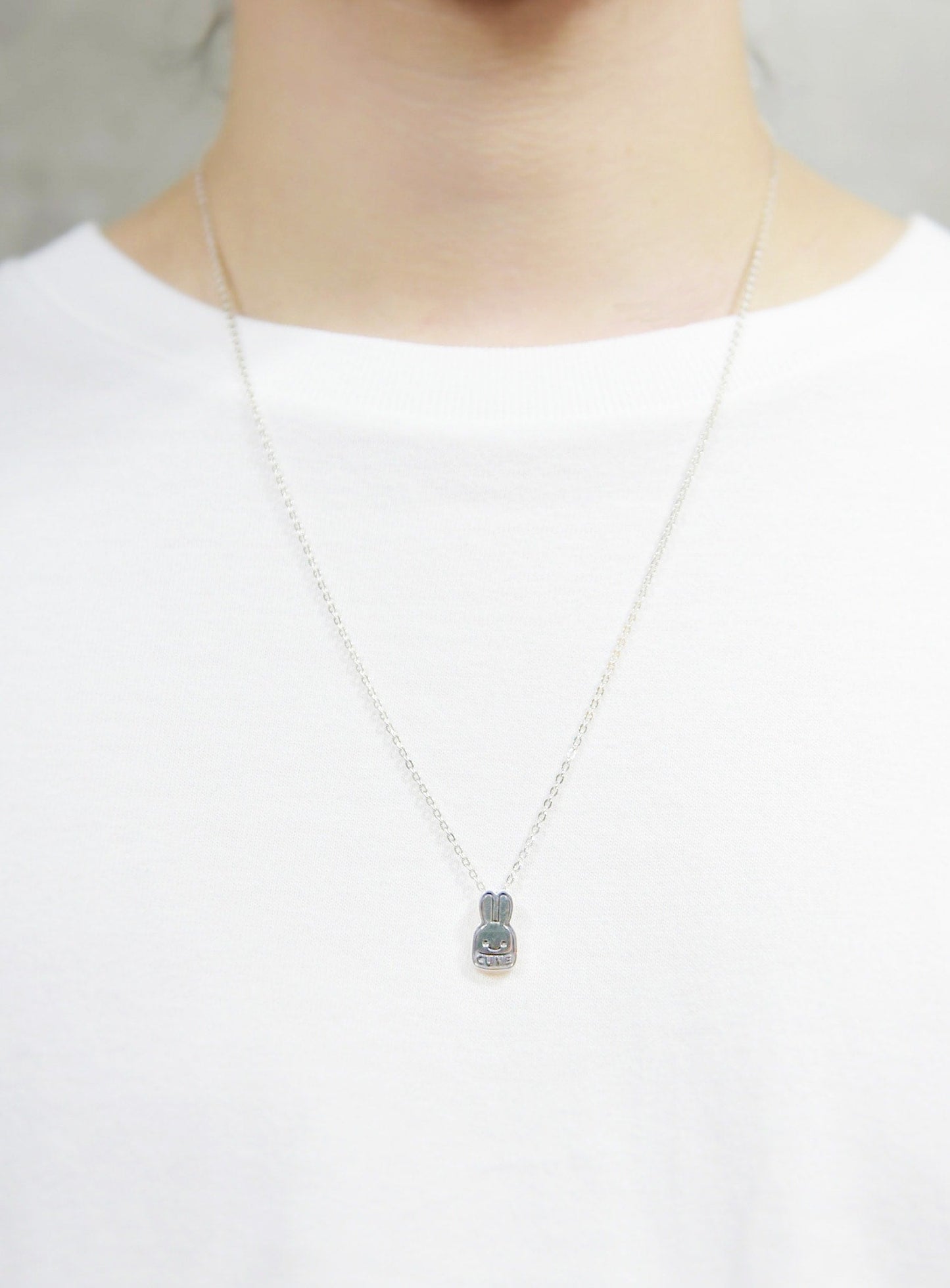 SLV925 CUNEウサギネックレス