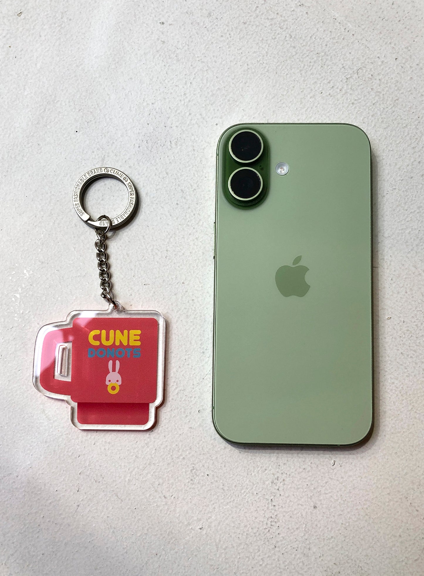 アクリルキーホルダー CUNE DONOT5