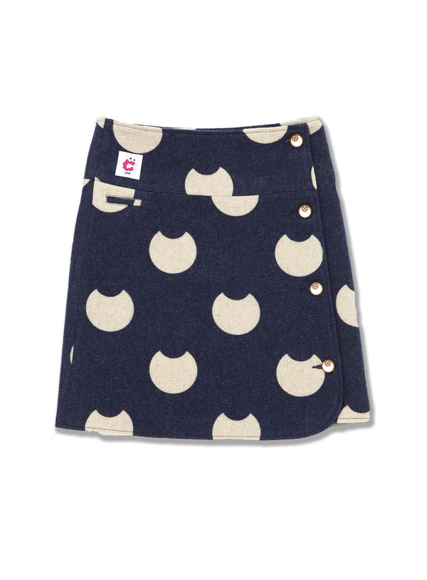 白目ラップスカート