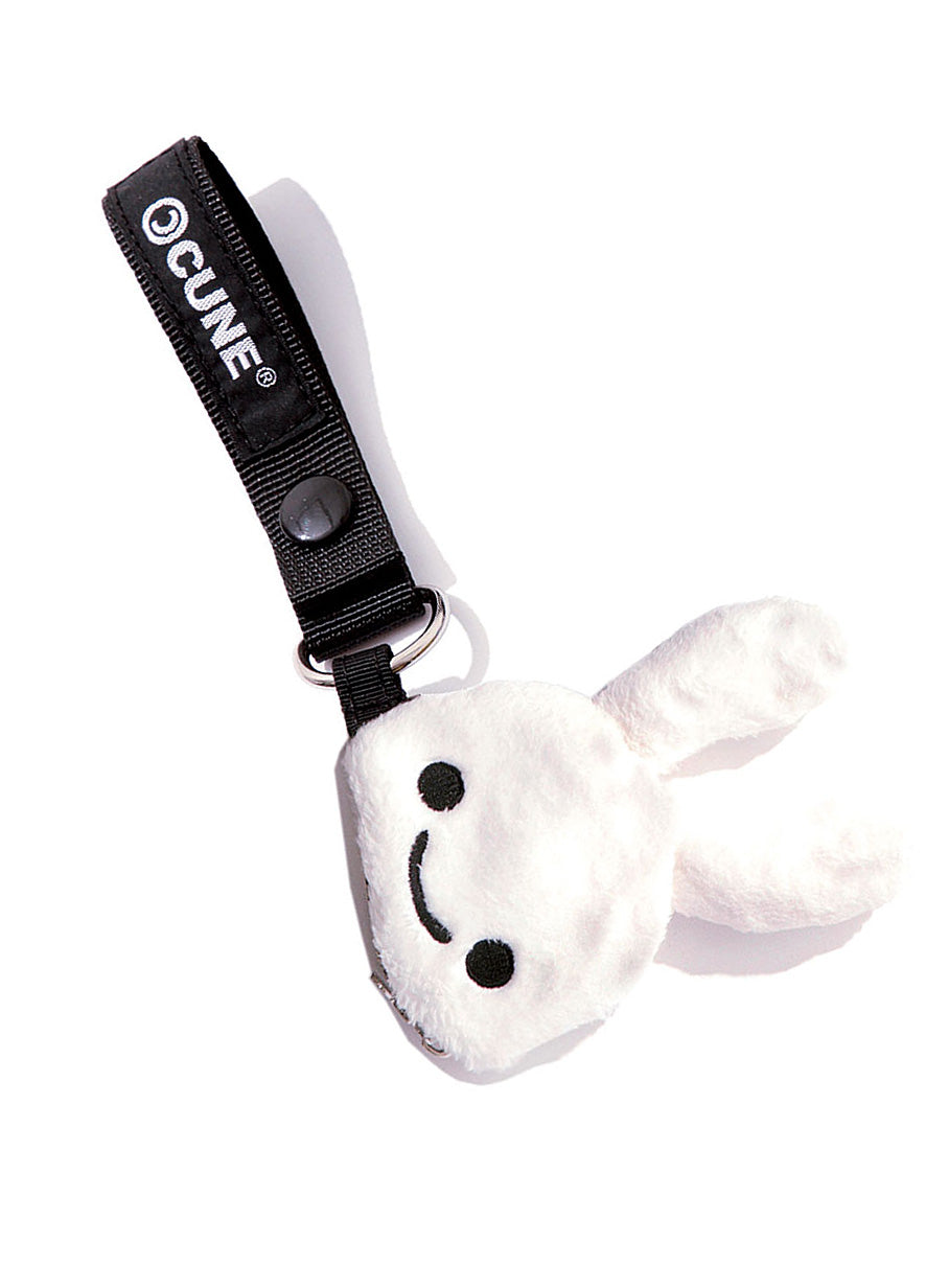 ふわふわウサギポーチ