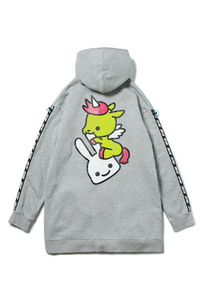 袖に縦ゴム1本のジップパーカー