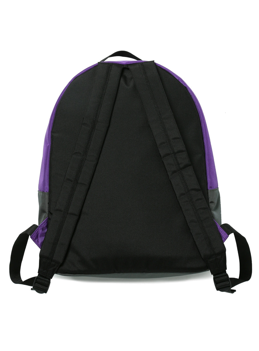 スクエアポケットバックパック