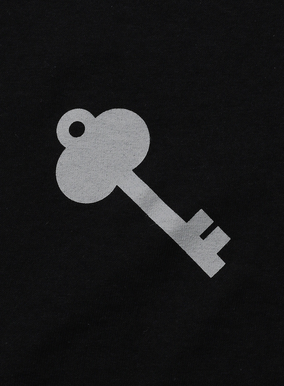 CUNE LS Tee 投獄