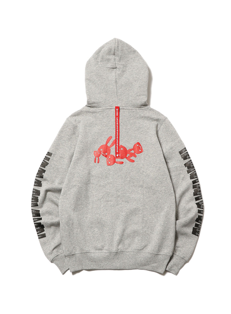 CUNE ZIP PARKA タグ