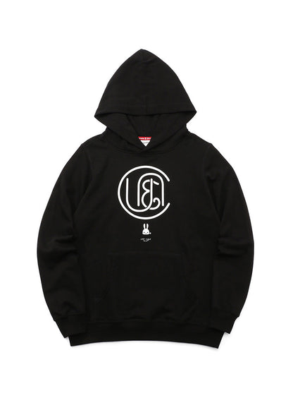 CUNE PULL PARKA ロゴ