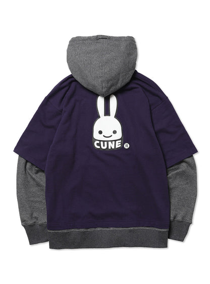 Tシャツを重ね着パーカー