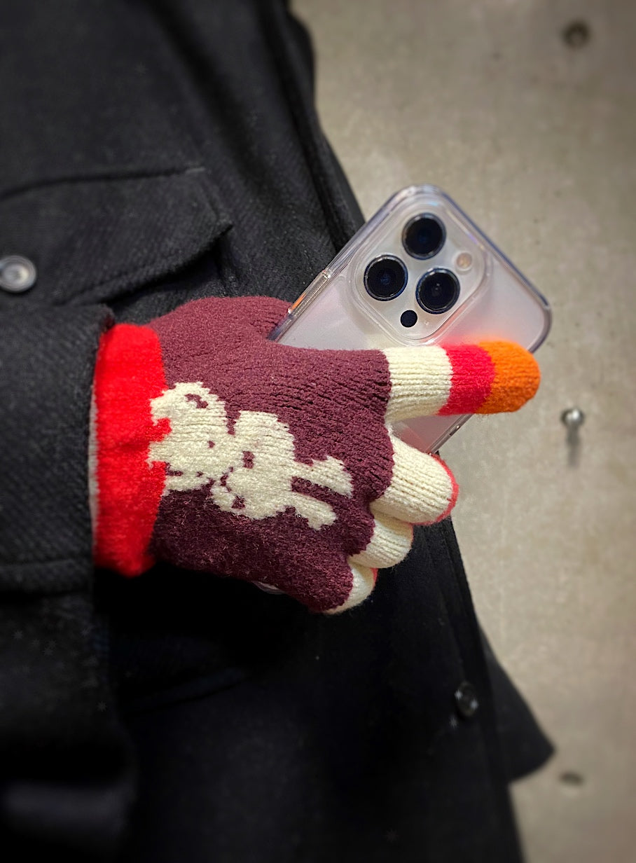 首が前にでたうさちゃんの手袋