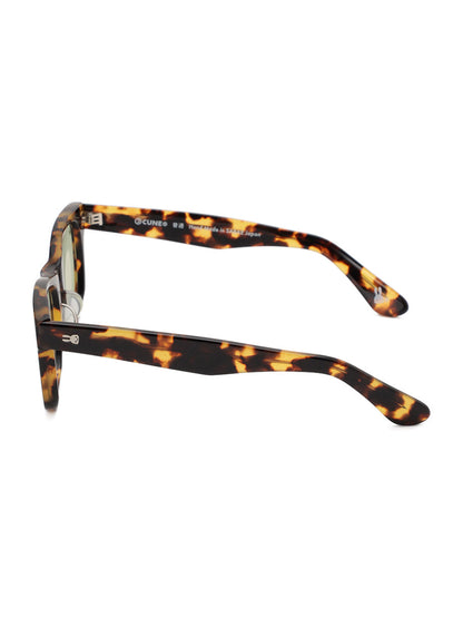 CUNEサングラス 普通 1.1