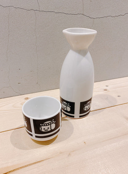 株式会社くるくるわんわん寿司のおちょこ