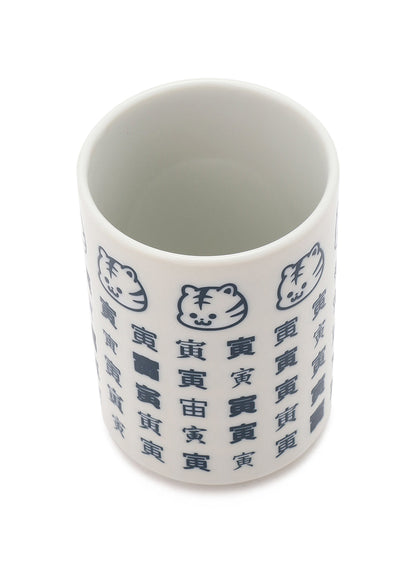 とらちゃんの大きい湯のみ